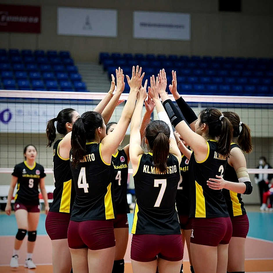 Người lính canh cuối mùa: Thanh Thủy, Kazakhstan và trận đấu thứ bảy ở Nagoya