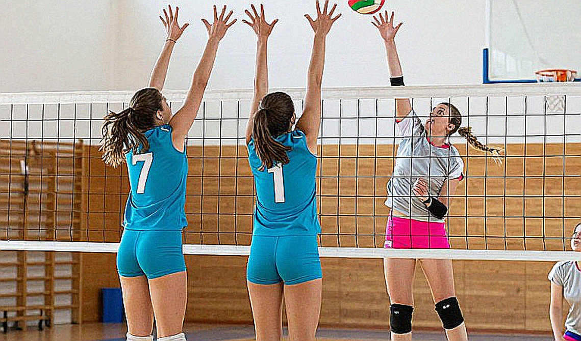 Quy Tắc Chấm Điểm Bóng Chuyền Hiện Đại: Hiểu Rally Points, Sets Và Set Thứ Năm Đến 15 Quy Tắc Chấm Điểm Bóng Chuyền Hiện Đại: Hiểu Rally Points, Sets Và Set Thứ Năm Đến 15