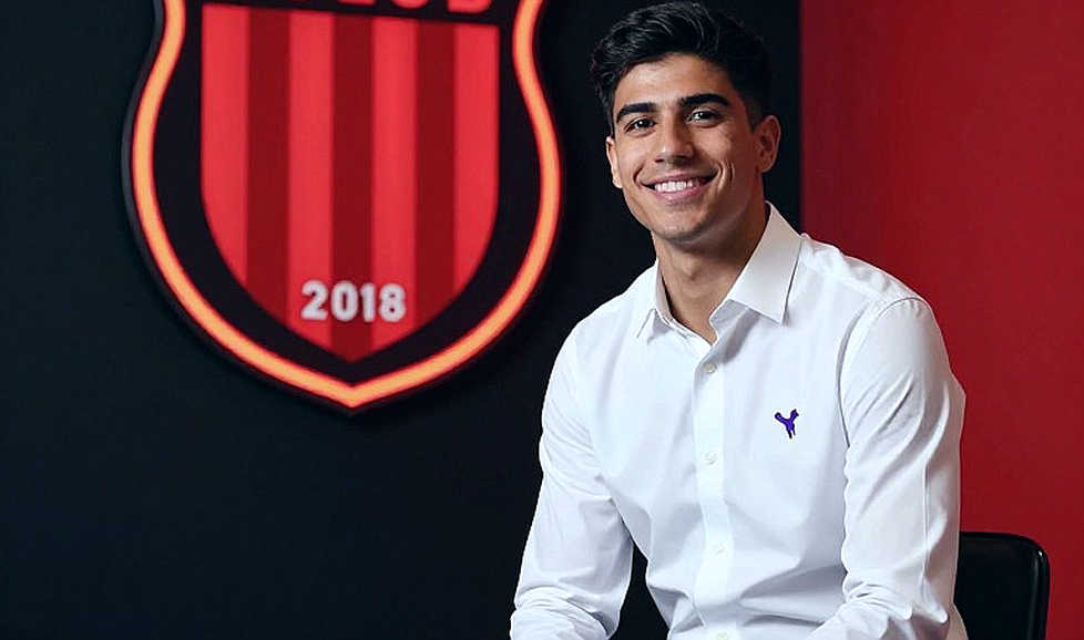 Vụ Sacha Boey tới Saudi Arabia đổ vỡ: Bayern Munich chỉ còn hai cửa nhỏ trước khi chợ đóng