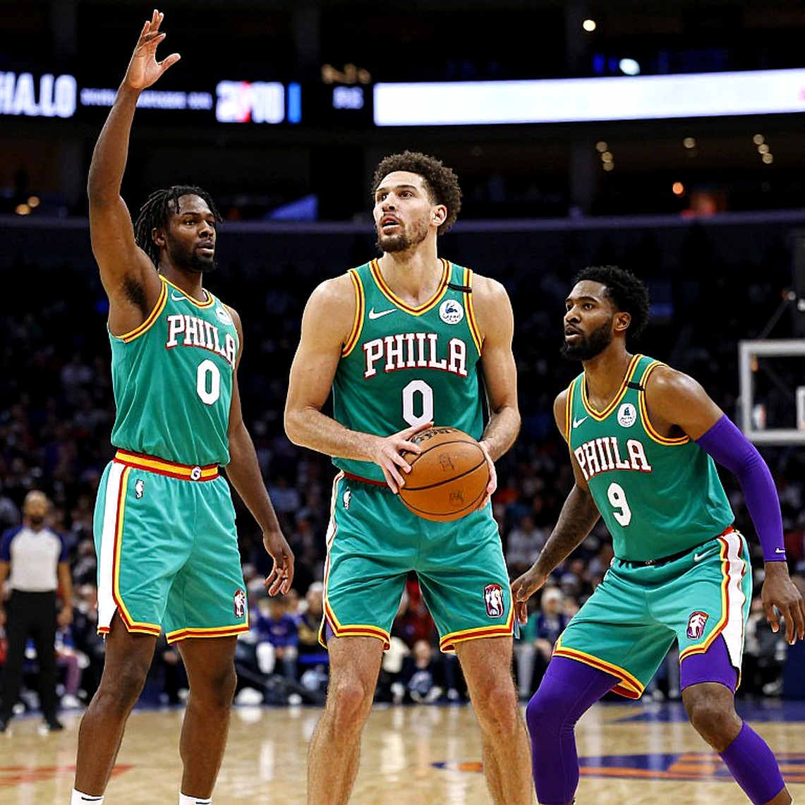 Bulls đổi Dillingham lấy Buddy Hield: Thương vụ đi ngược đồng hồ sinh học